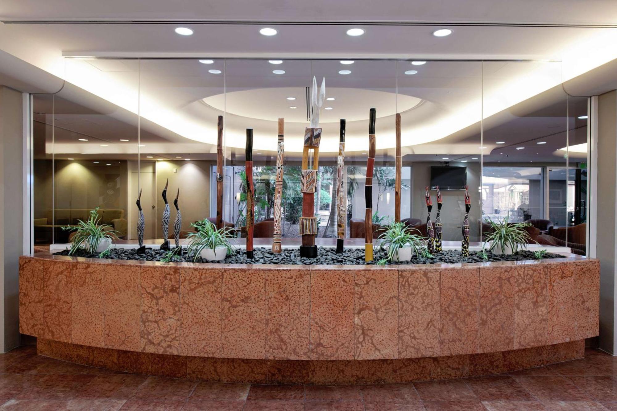 Doubletree By Hilton Esplanade Darwin Hotel Exterior photo