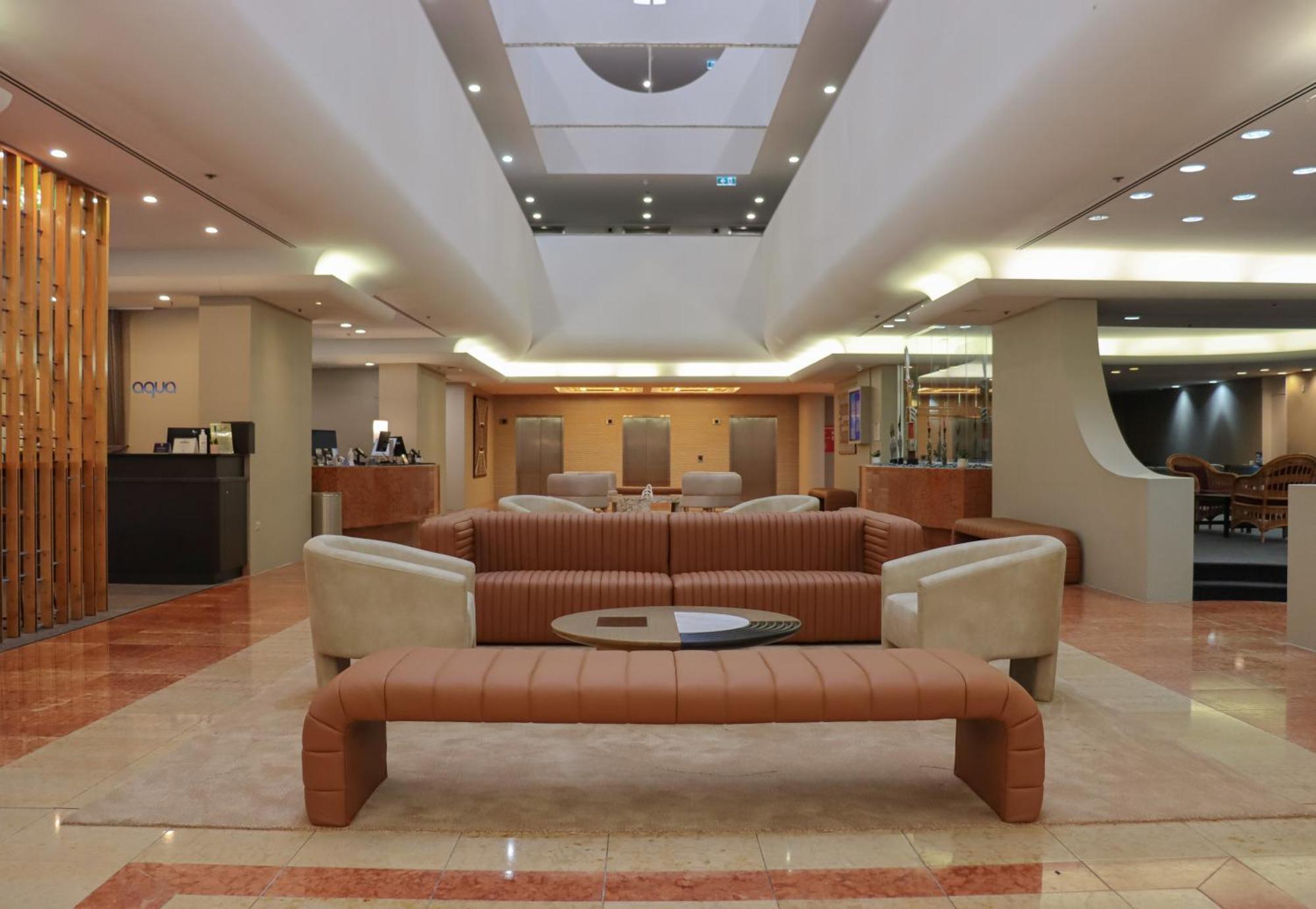 Doubletree By Hilton Esplanade Darwin Hotel Exterior photo